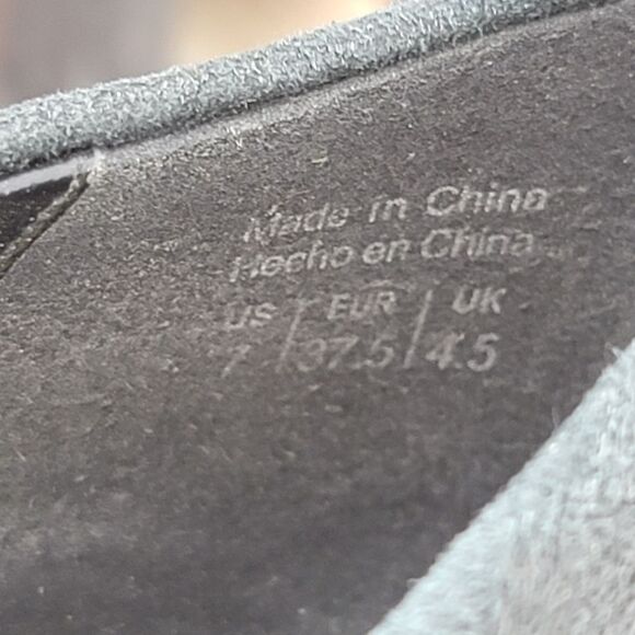 Truth or dare by madonna black suede pumps - Picture 9 of 9